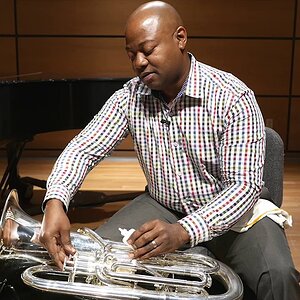 Пояснительный курс по игре на эуфониуме или баритоне, эксплуатация